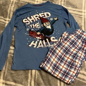 Sleep On It Boys Pajama Set “Shred the Halls” Size M (8/10)